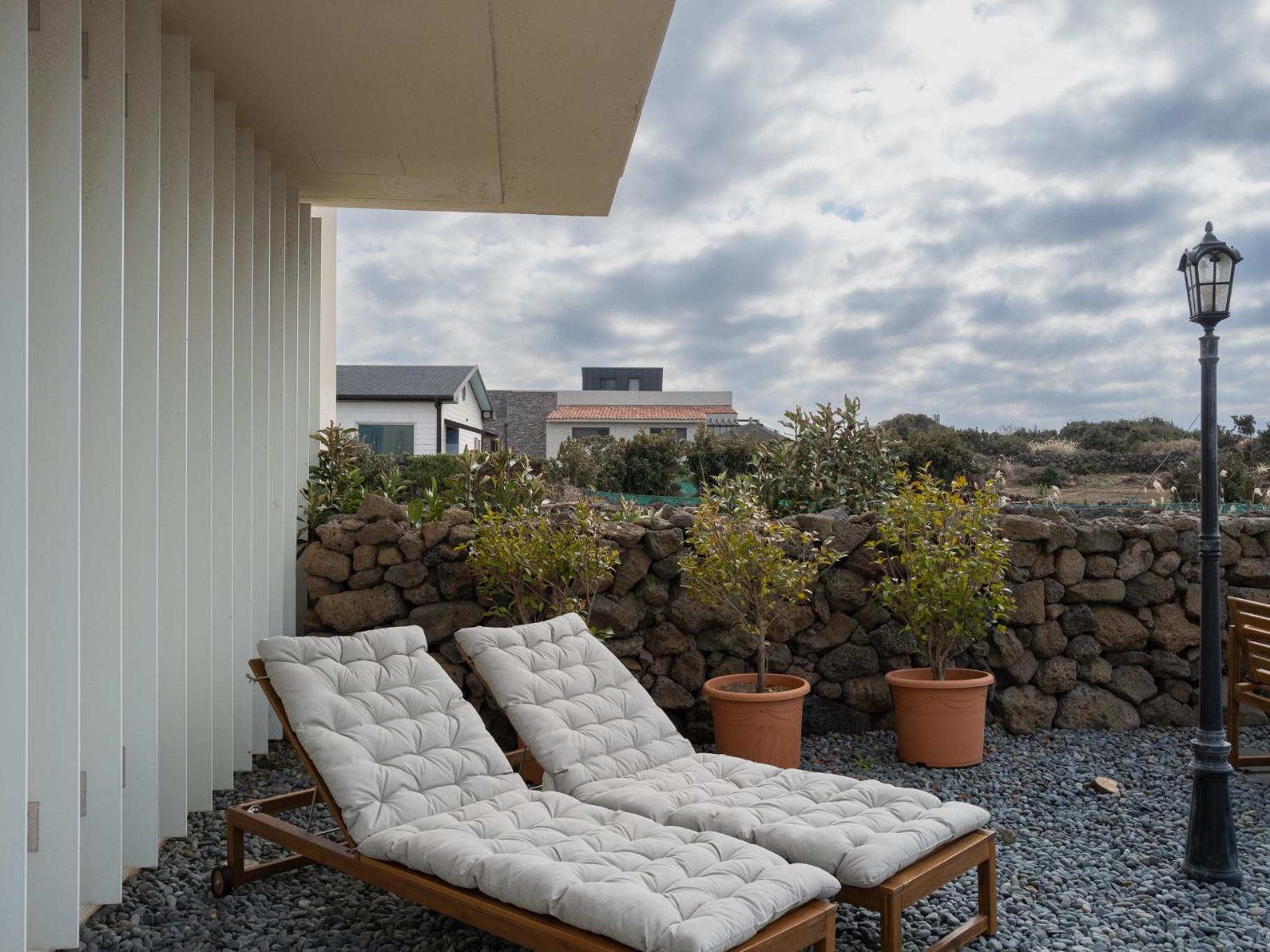 Boutique Pool Villa Namib Jeju Dış mekan fotoğraf